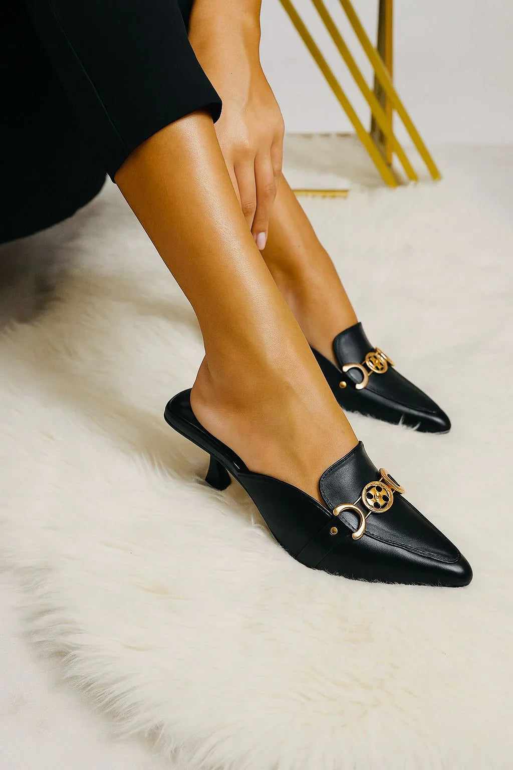 TORY BURCH HEEL