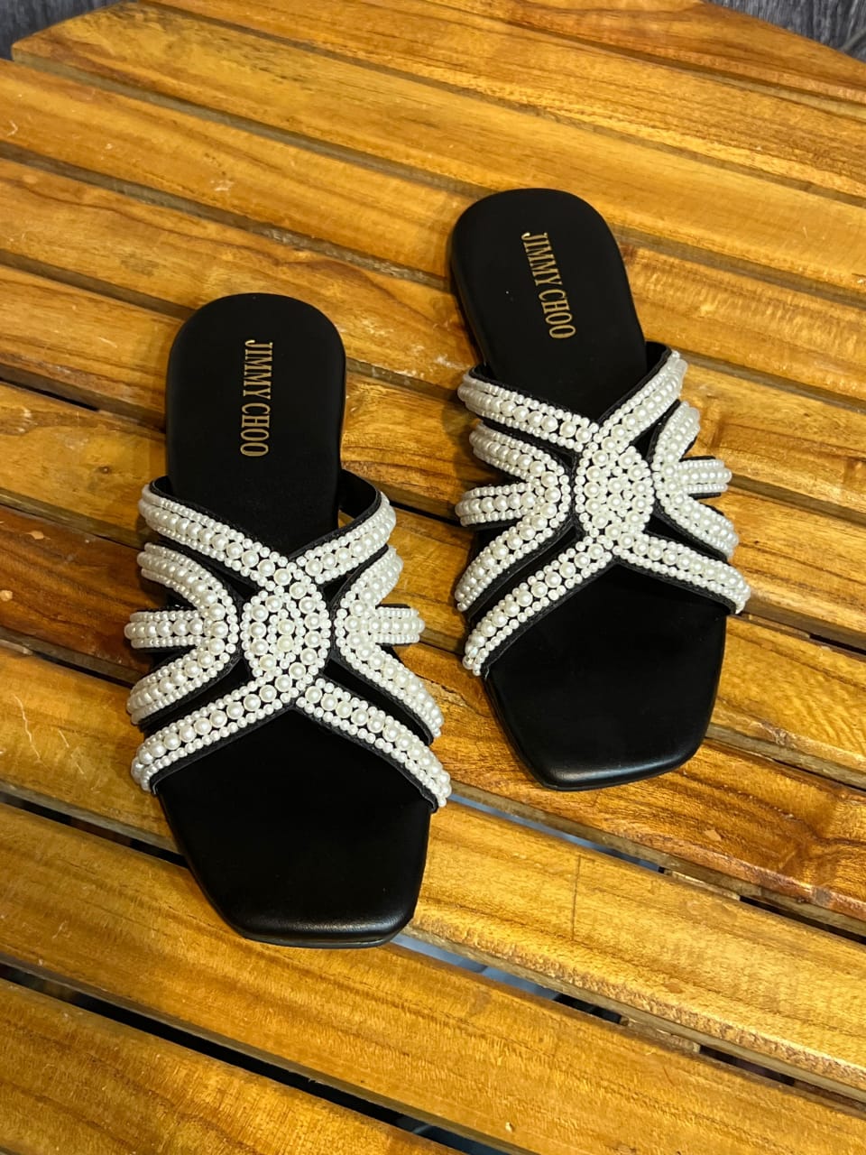 JIMMY CHOO PEARLS FLAT