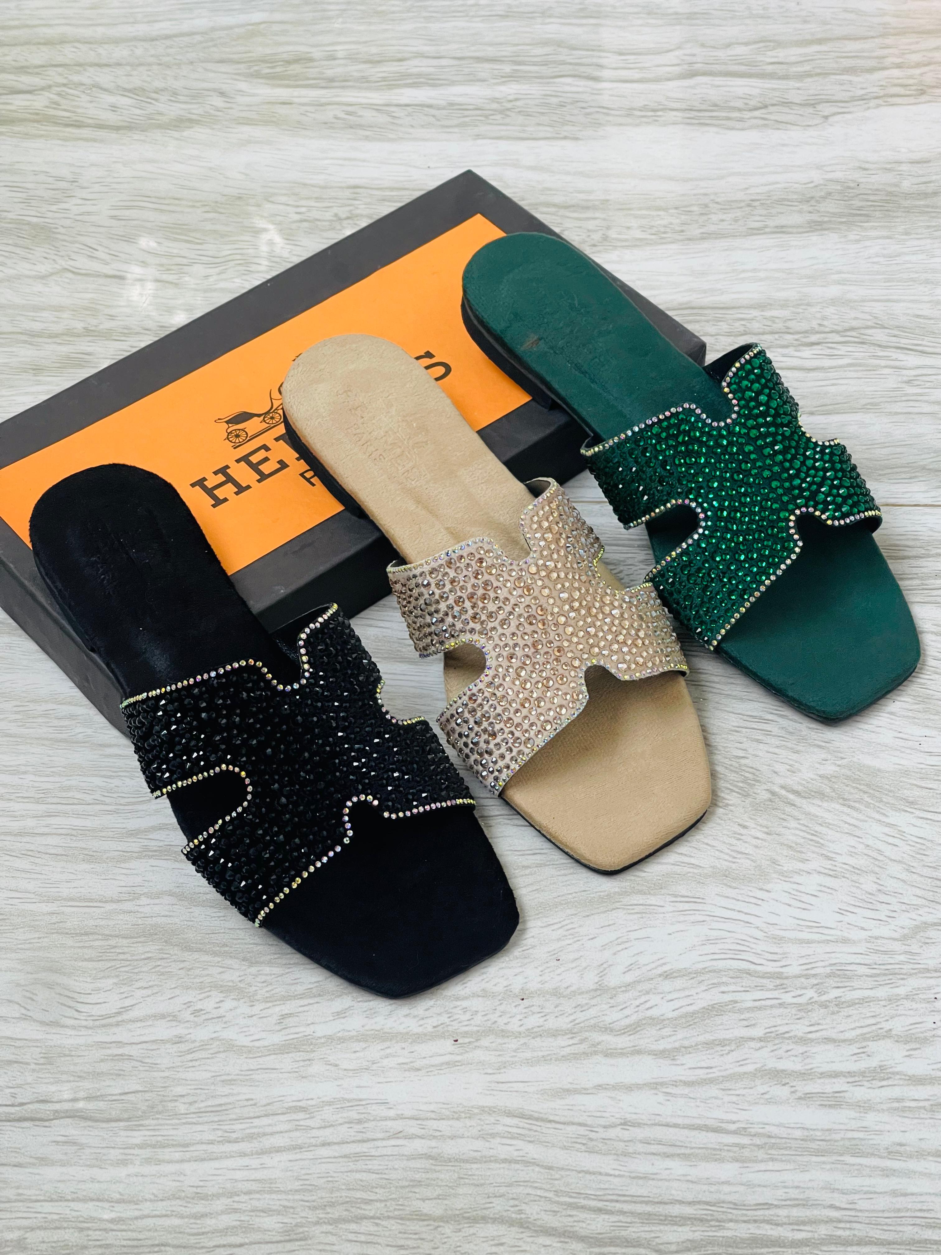 HERMES STONES FLAT