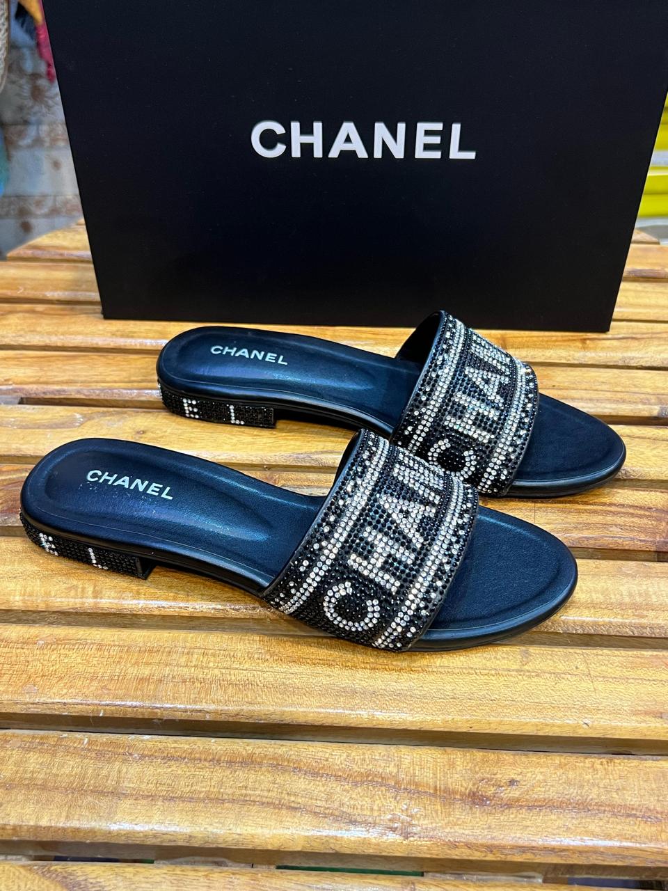 CHANEL FLAT