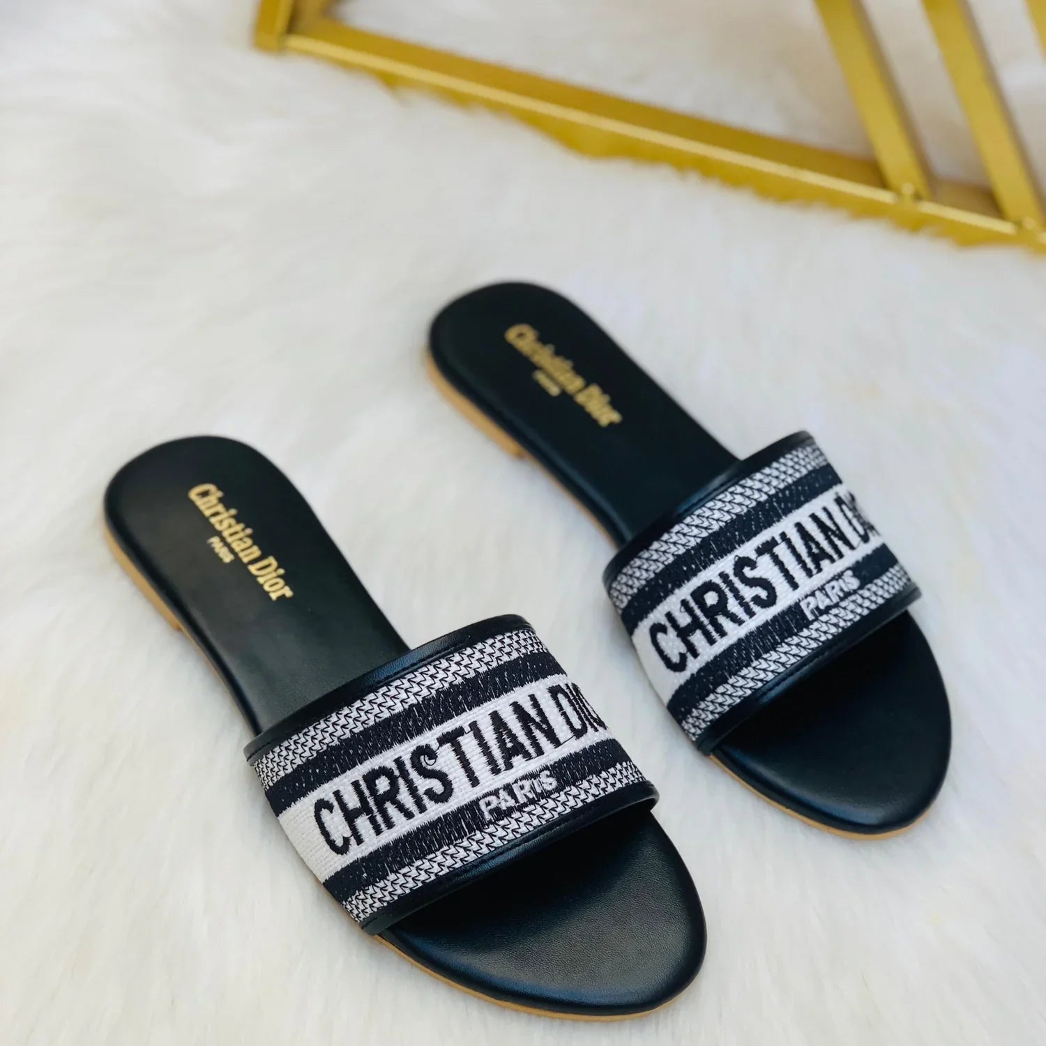 CHRISTIAN DIOR EMBROIDERY SLIPPERS