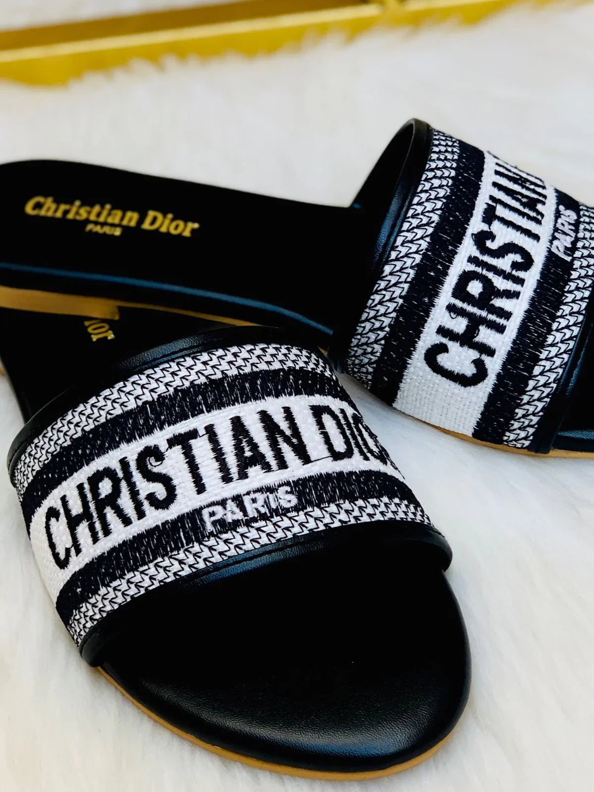 CHRISTIAN DIOR EMBROIDERY SLIPPERS