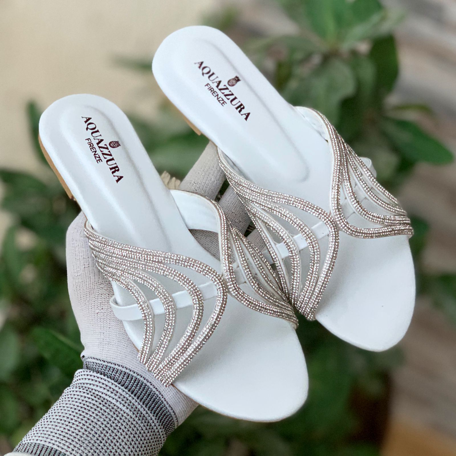 AQUAZZURA STYLISH FLATS