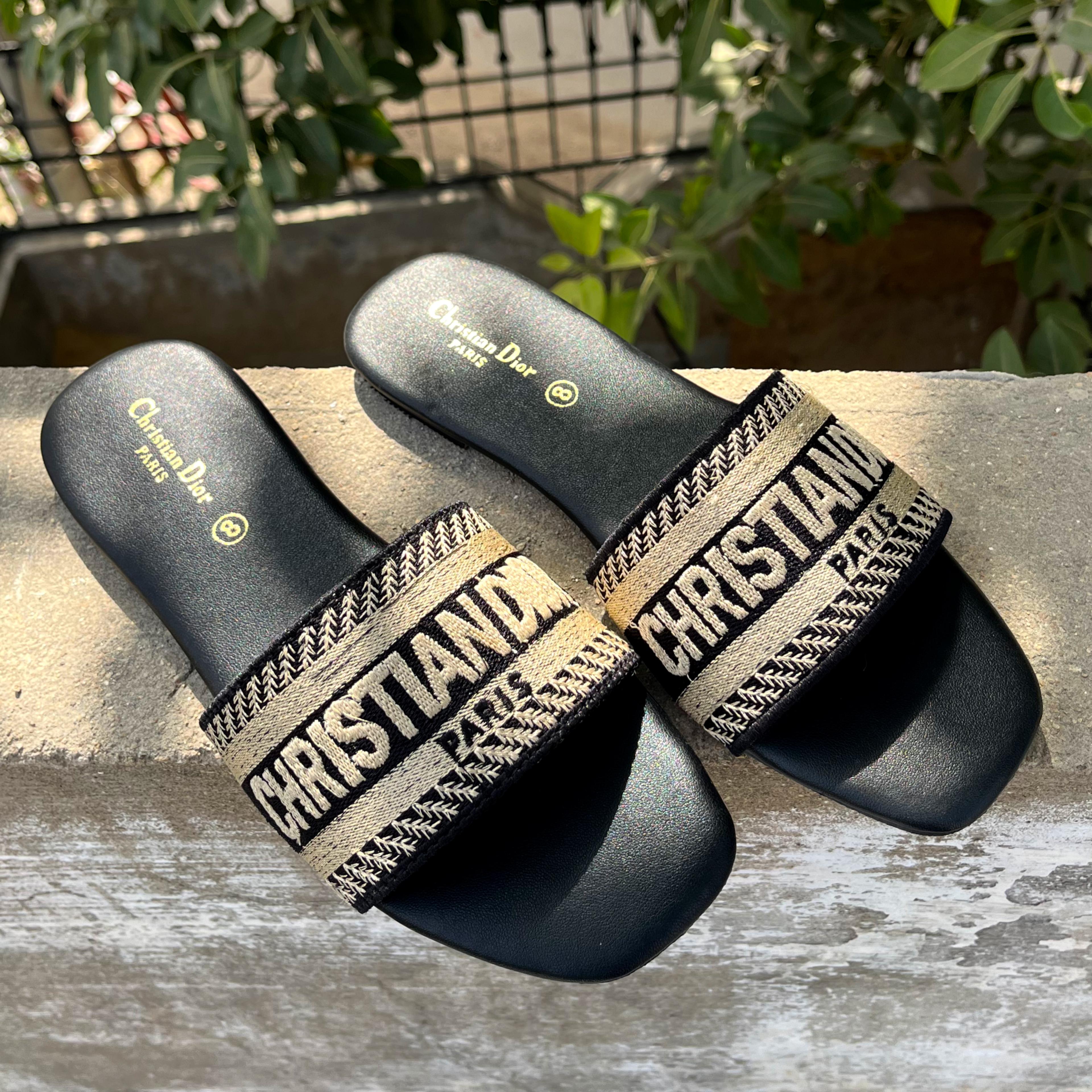 CHRISTIAN DIOR CD EMBROIDER SLIPPER