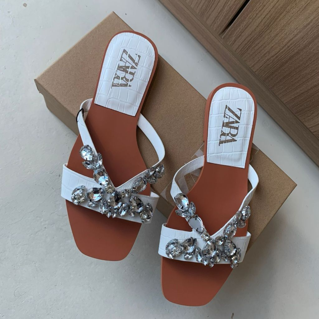 Elegant Stone Flats 09