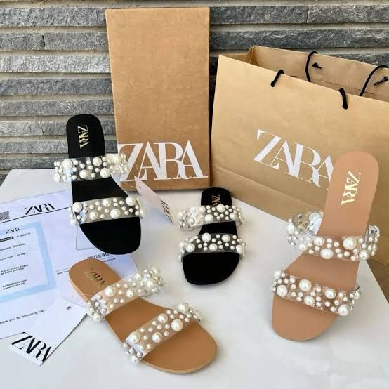 ZARA FLATS 02