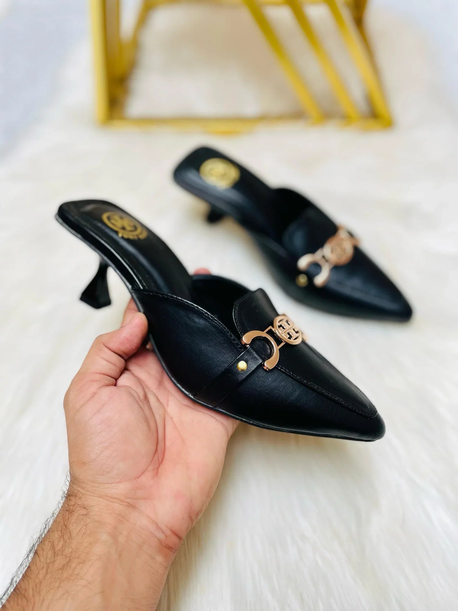 TORY BURCH HEEL