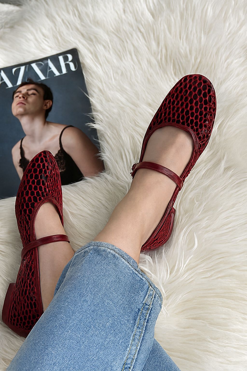 Fioure Luxury Breathable Mesh Mary Jane Flats