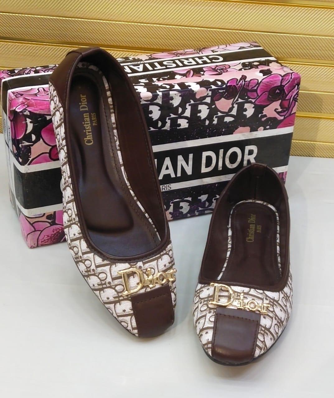 Fioure Luxury Flat Pumps - Designer Women's Elegant Footwear