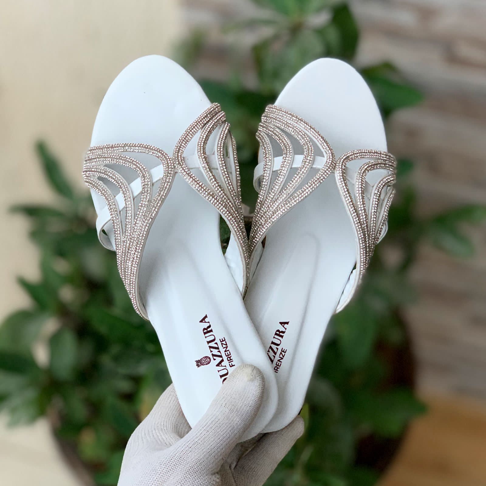 AQUAZZURA STYLISH FLATS