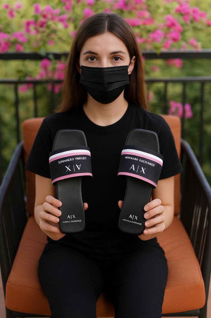 ARMANI EXCHANGE SLIPPER