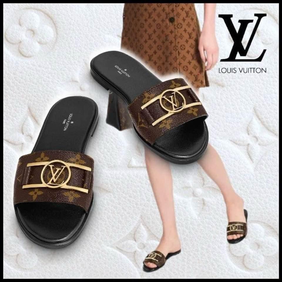 LOUIS VUITTON LV FLATS