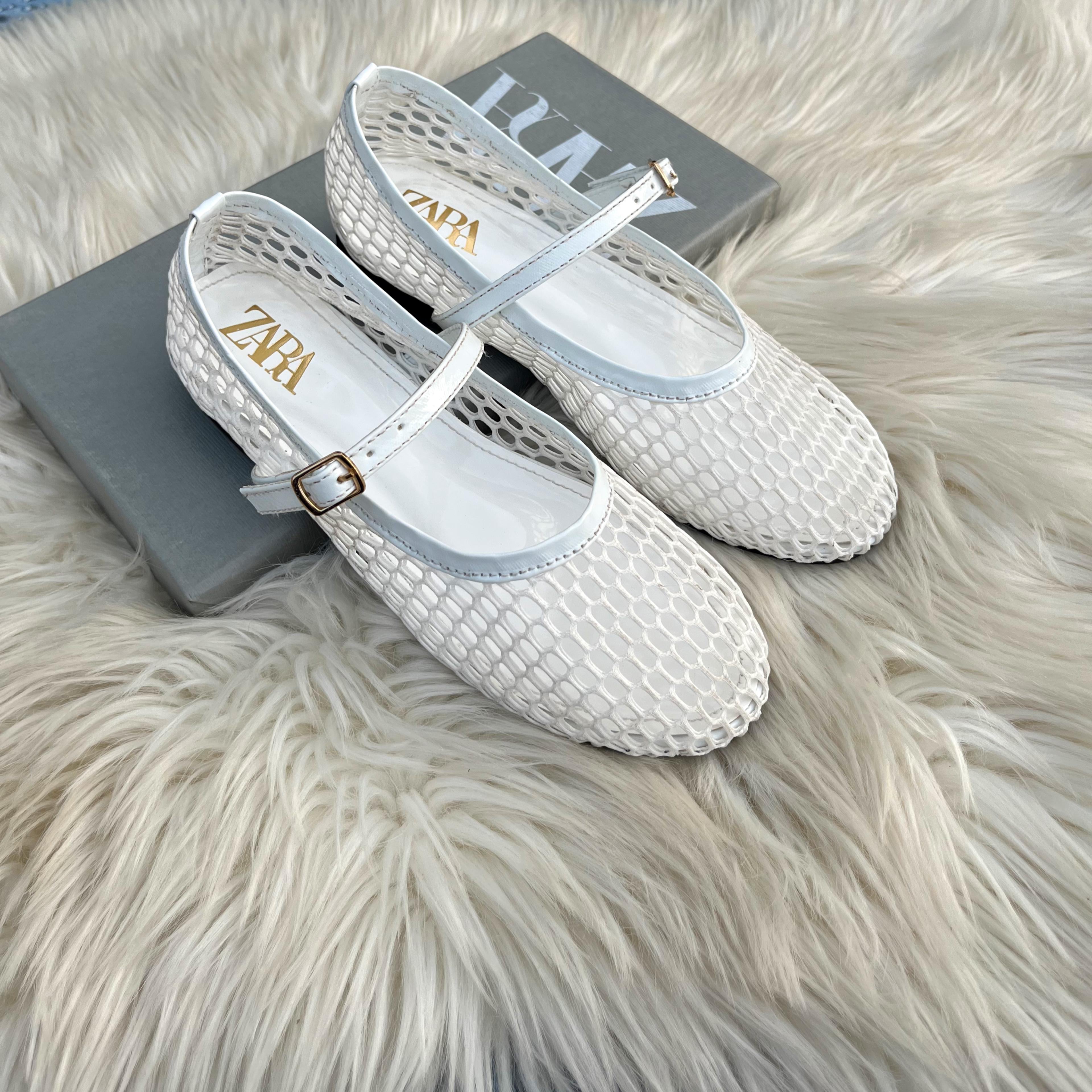 Fioure Luxury Breathable Mesh Mary Jane Flats