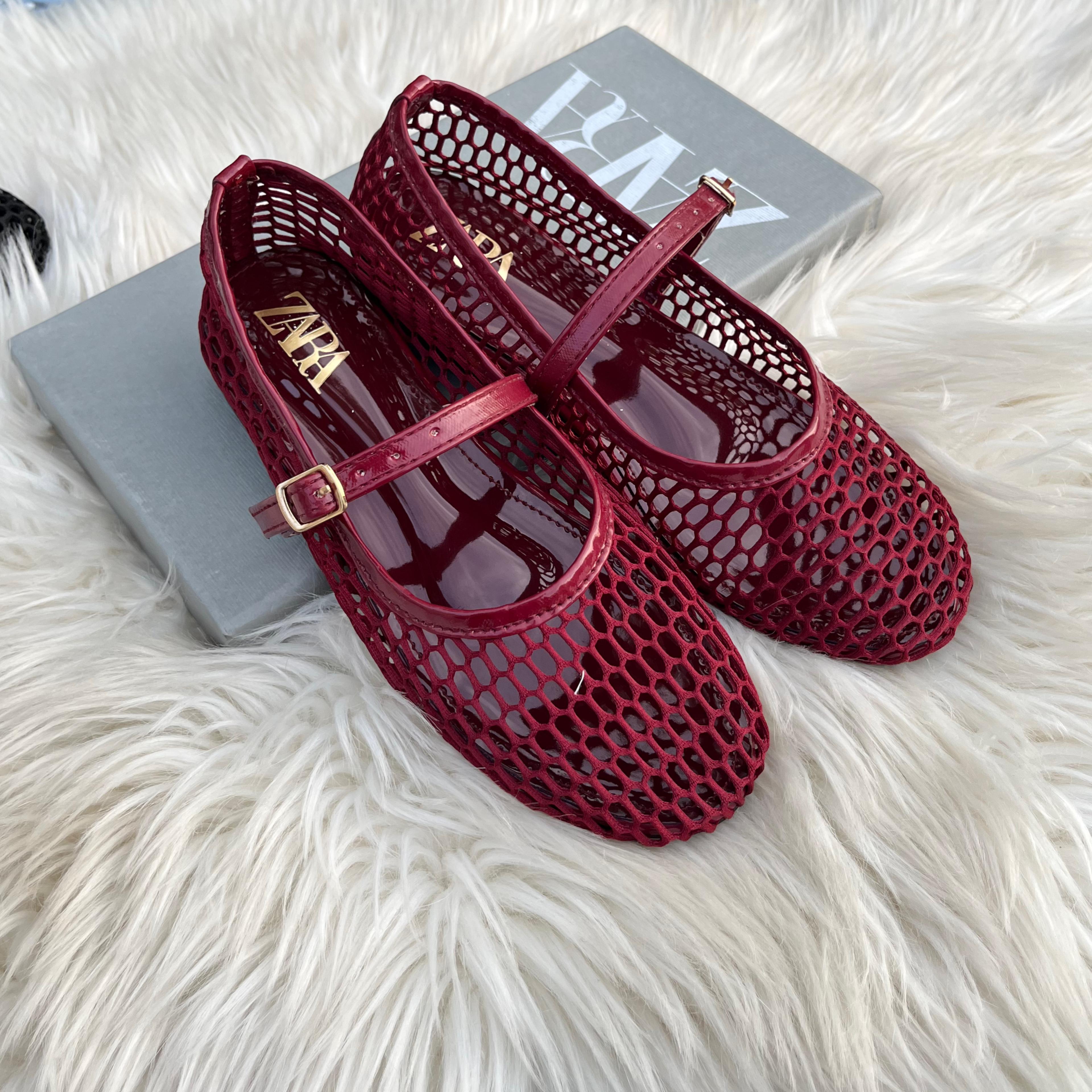 Fioure Luxury Breathable Mesh Mary Jane Flats
