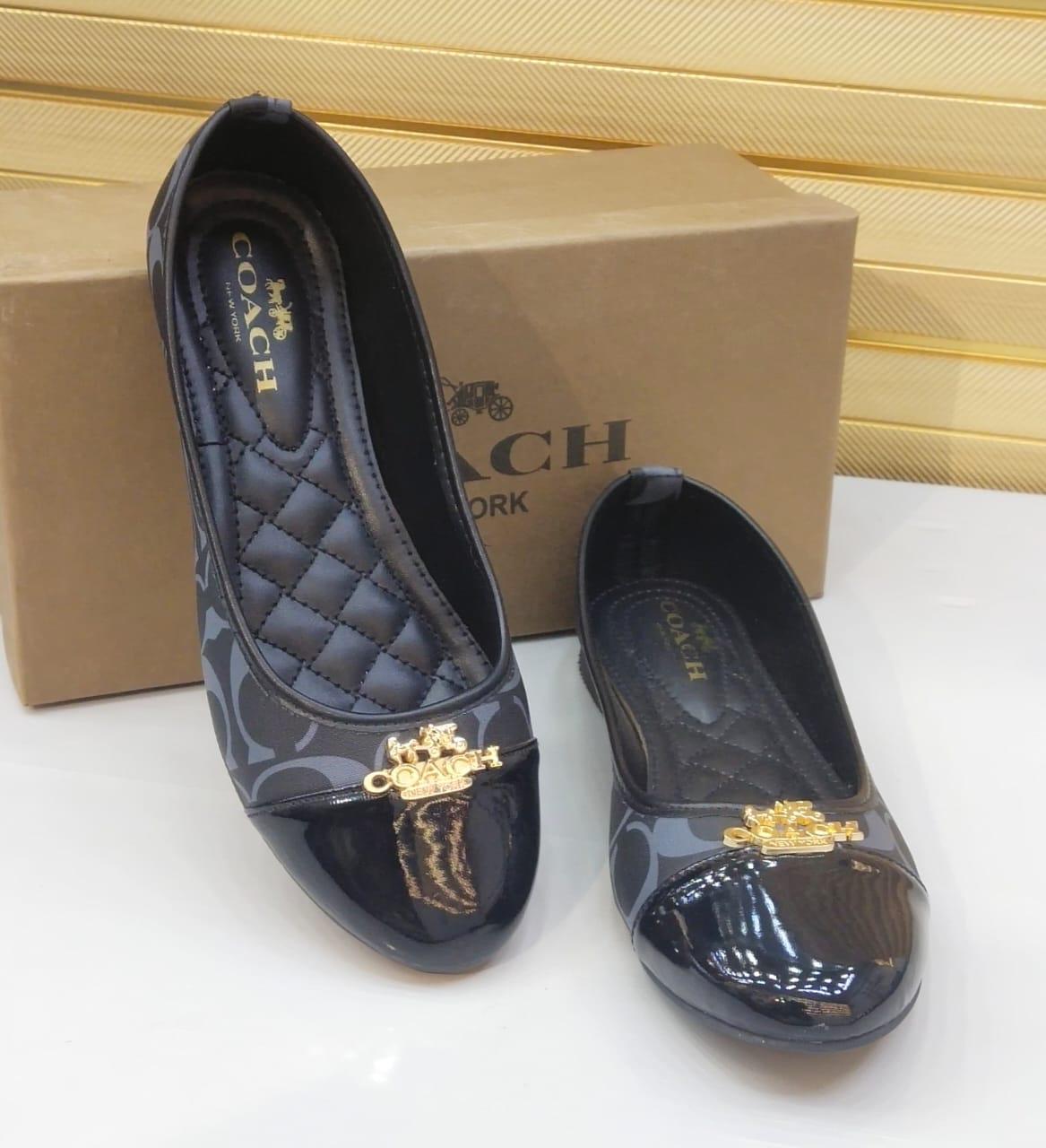 Fioure Elegant Flat Pumps - Premium Designer Women's Footwear